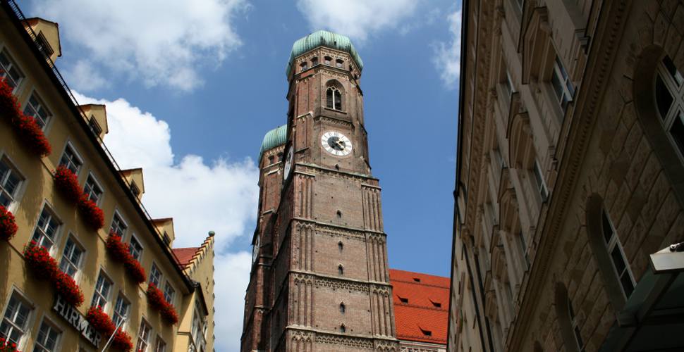 Ansicht auf die Münchner Frauenkirche